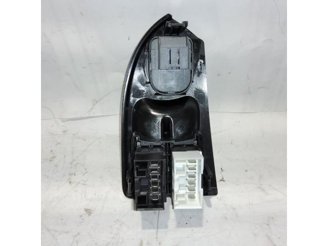 bontott FIAT DUCATO Bal első Ablakemelő Kapcsoló