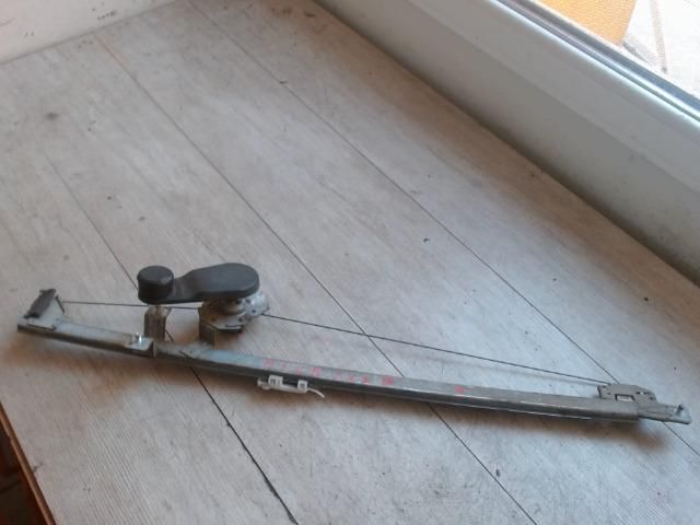 bontott FIAT DUCATO Bal első Ablakemelő Szerkezet (Mechanikus)