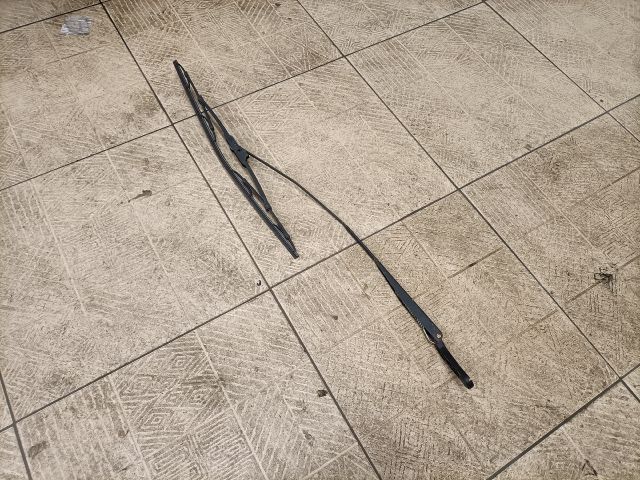 bontott FIAT DUCATO Bal első Ablaktörlő Kar