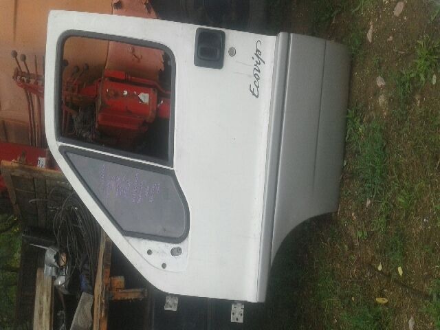 bontott FIAT DUCATO Bal első Ajtó (Részeivel)