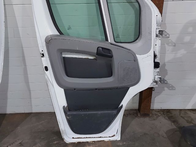 bontott FIAT DUCATO Bal első Ajtó (Üres lemez)