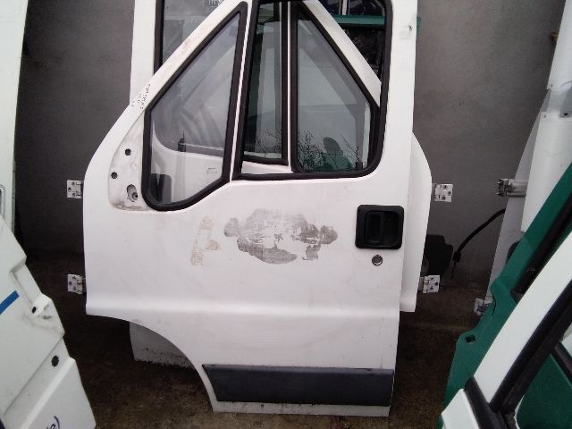 bontott FIAT DUCATO Bal első Ajtó (Üres lemez)