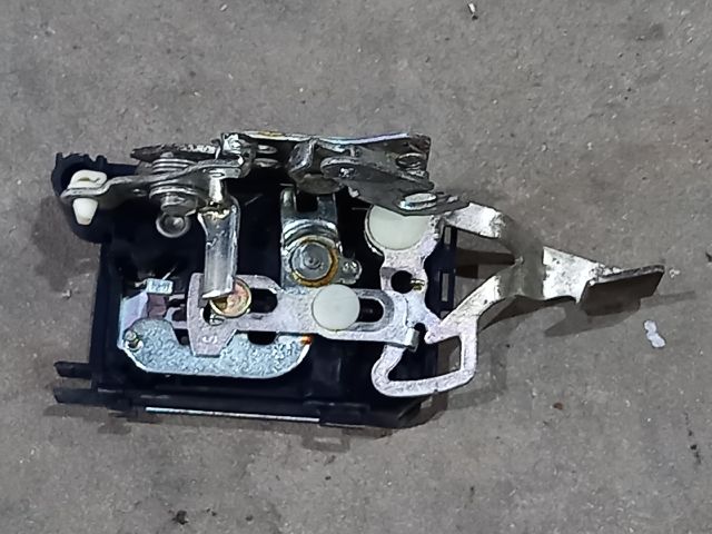 bontott FIAT DUCATO Bal első Ajtózár