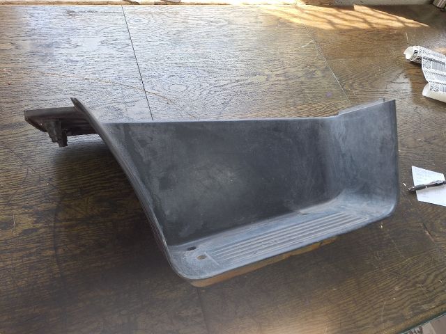 bontott FIAT DUCATO Bal első Belső Küszöb Burkolat