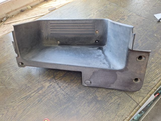 bontott FIAT DUCATO Bal első Belső Küszöb Burkolat