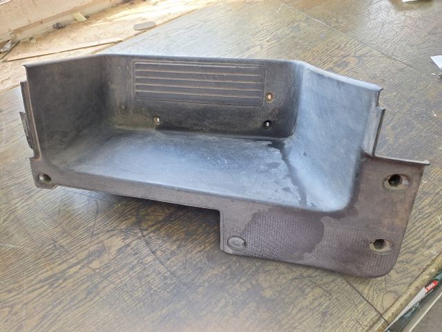 bontott FIAT DUCATO Bal első Belső Küszöb Burkolat