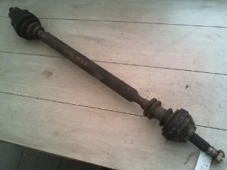 bontott FIAT DUCATO Bal első Féltengely Tartó