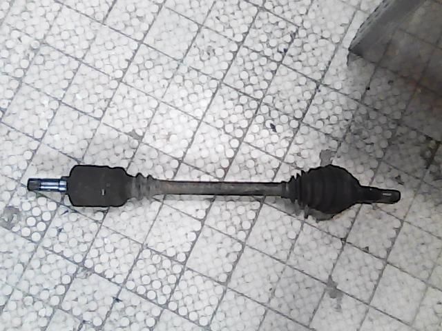 bontott FIAT DUCATO Bal első Féltengely Tartó