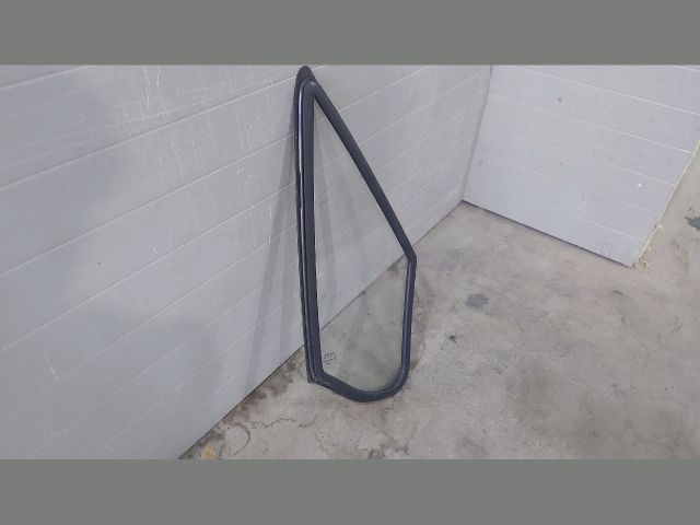 bontott FIAT DUCATO Bal első Fixüveg (Ajtóban)