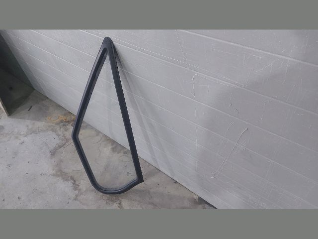 bontott FIAT DUCATO Bal első Fixüveg (Ajtóban)