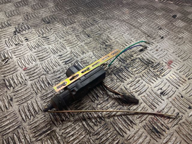 bontott FIAT DUCATO Bal első Központizár Motor