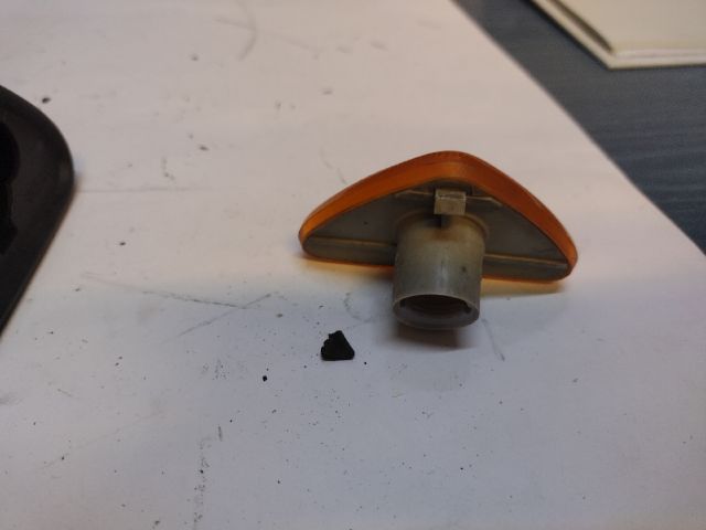 bontott FIAT DUCATO Bal első Sárvédő Irányjelző