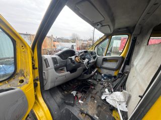 bontott FIAT DUCATO Bal első Zsanér