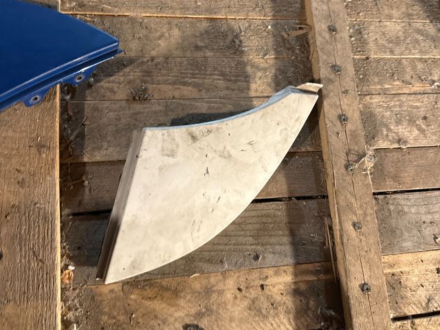 bontott FIAT DUCATO Bal Fényszóró Lámpakeret