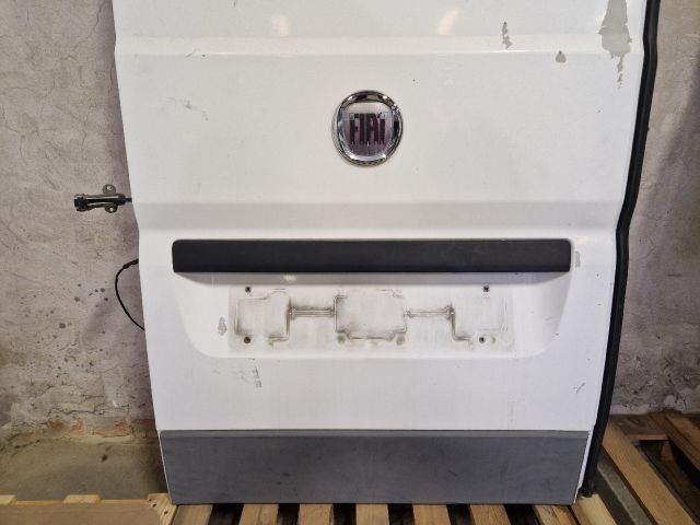 bontott FIAT DUCATO Bal hátsó Ajtó (Részeivel)