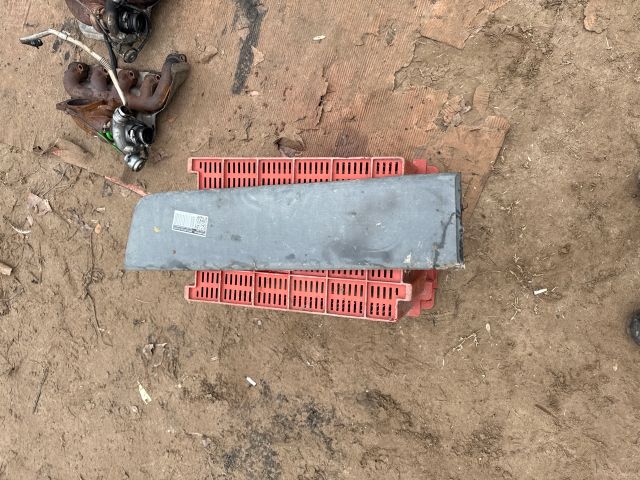 bontott FIAT DUCATO Bal hátsó Küszöb Díszléc