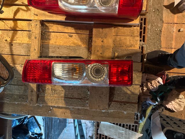 bontott FIAT DUCATO Bal Hátsó Lámpa