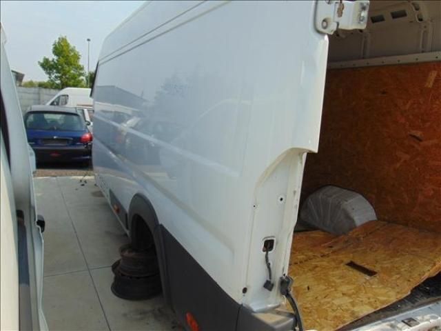 bontott FIAT DUCATO Bal hátsó Sárvédő