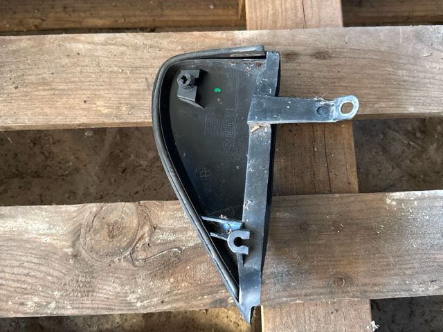 bontott FIAT DUCATO Bal Visszapillantó Tükör Előtti Burkolat