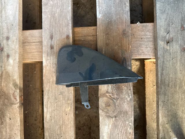 bontott FIAT DUCATO Bal Visszapillantó Tükör Előtti Burkolat