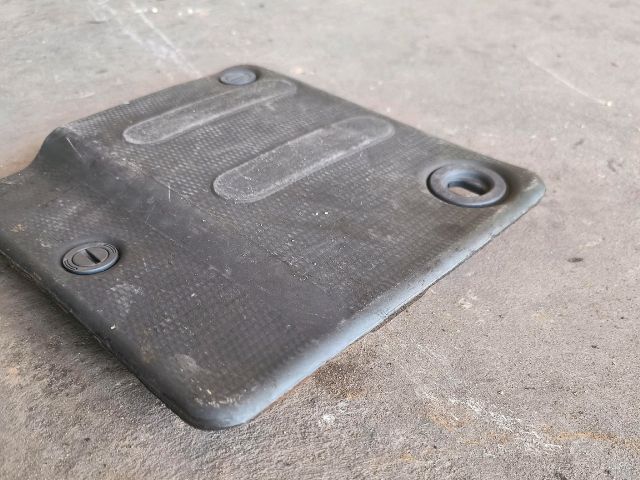 bontott FIAT DUCATO Biztosítéktábla Fedél