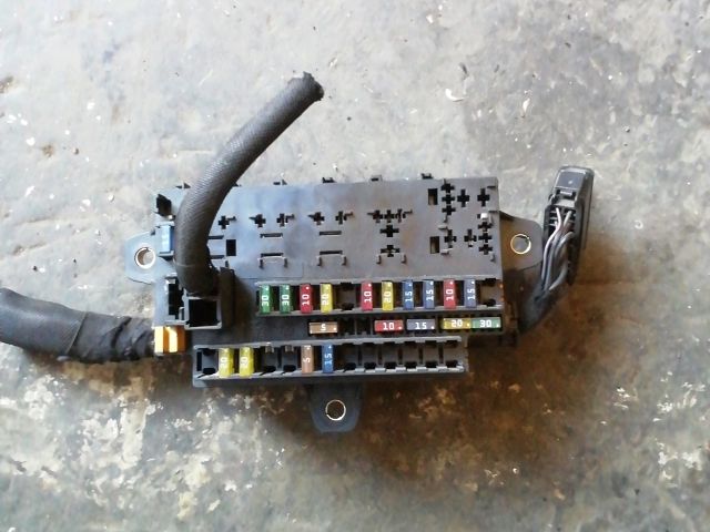 bontott FIAT DUCATO Biztosítéktábla Utastér