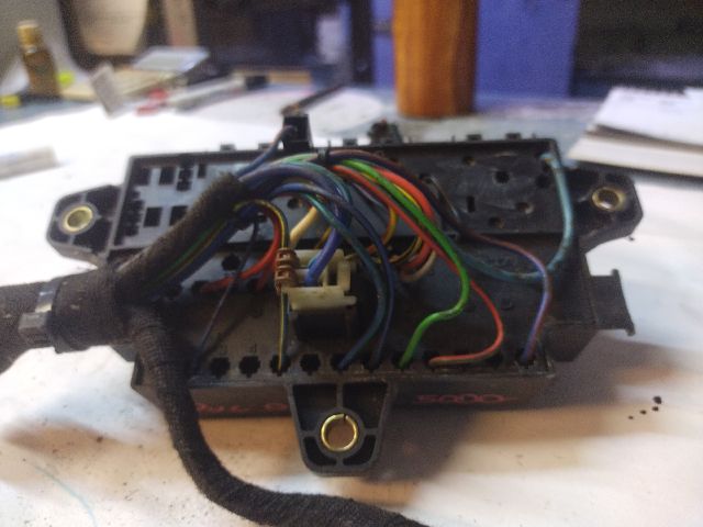 bontott FIAT DUCATO Biztosítéktábla Utastér