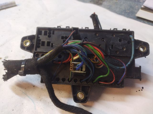 bontott FIAT DUCATO Biztosítéktábla Utastér