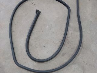 bontott FIAT DUCATO Csomagtérajtó Gumikéder