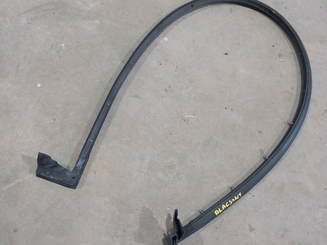 bontott FIAT DUCATO Csomagtérajtó Gumikéder