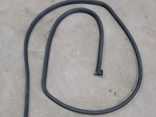 bontott FIAT DUCATO Csomagtérajtó Gumikéder