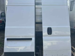 bontott FIAT DUCATO Csomagtérajtó (Részeivel)