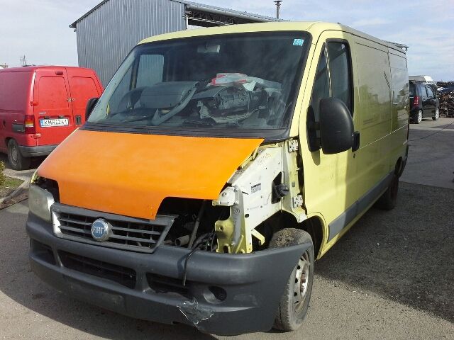 bontott FIAT DUCATO Csomagtérajtó (Részeivel)