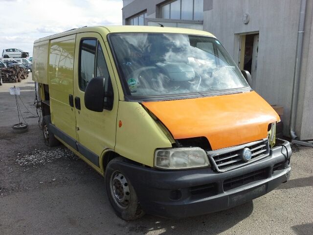 bontott FIAT DUCATO Csomagtérajtó (Részeivel)