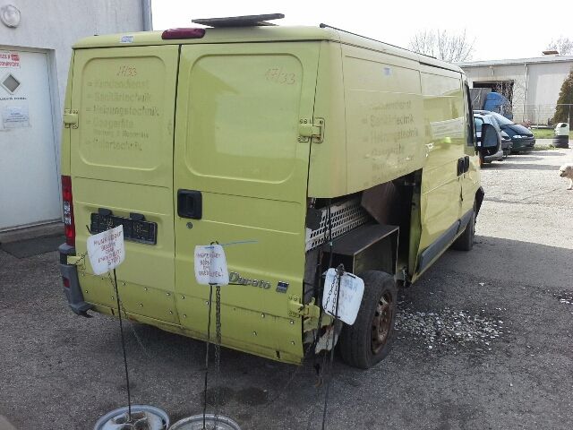 bontott FIAT DUCATO Csomagtérajtó (Részeivel)