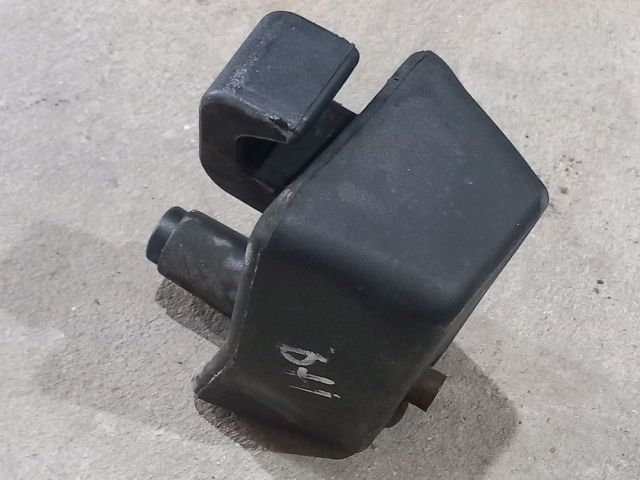 bontott FIAT DUCATO Csomagtérajtó Ütköző