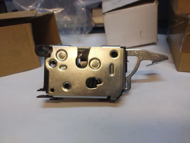 bontott FIAT DUCATO Csomagtérajtó Zárszerkezet