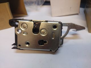 bontott FIAT DUCATO Csomagtérajtó Zárszerkezet