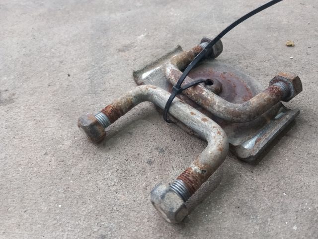 bontott FIAT DUCATO Cuppántcsavar