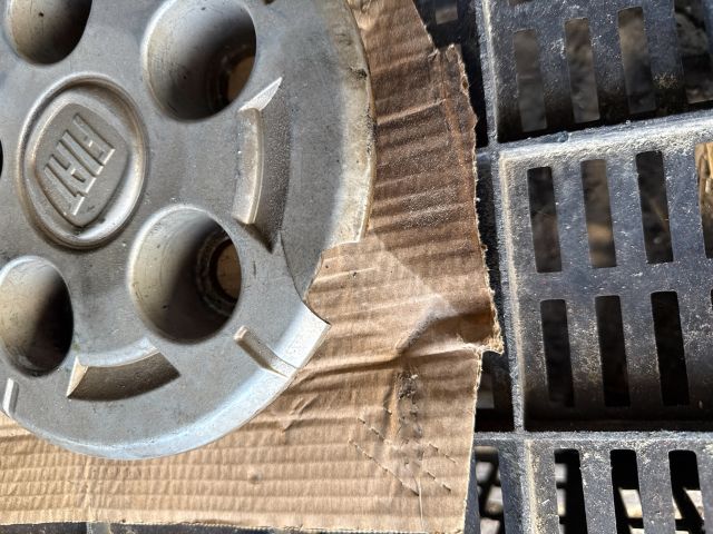 bontott FIAT DUCATO Dísztárcsa (1 db)