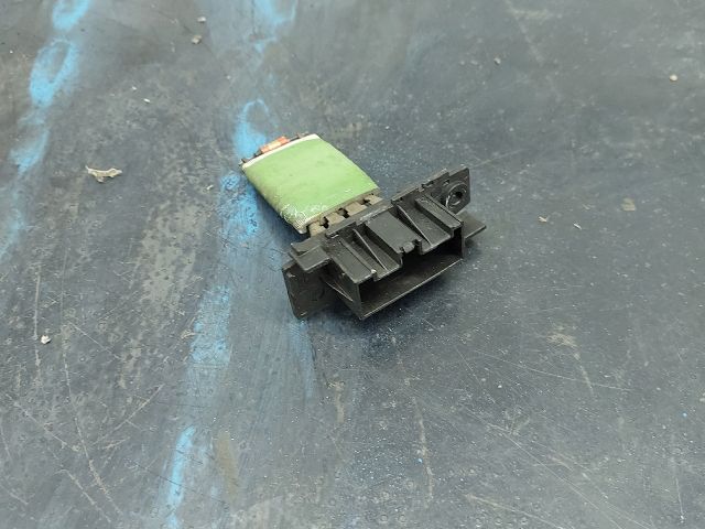 bontott FIAT DUCATO Előtét Ellenállás Fűtőmotor