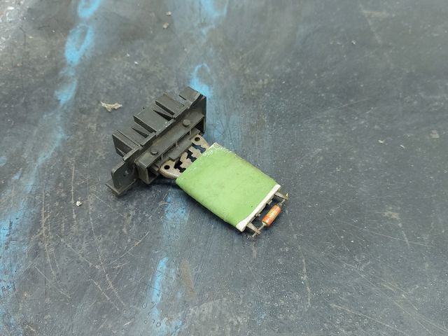 bontott FIAT DUCATO Előtét Ellenállás Fűtőmotor