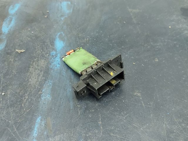 bontott FIAT DUCATO Előtét Ellenállás Fűtőmotor