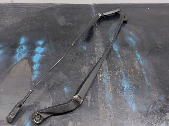 bontott FIAT DUCATO Első Ablaktörlő Kar