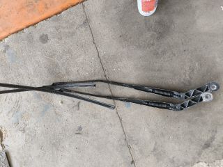 bontott FIAT DUCATO Első Ablaktörlő Kar