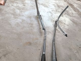 bontott FIAT DUCATO Első Ablaktörlő Kar