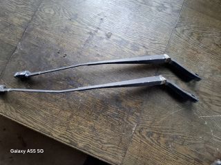 bontott FIAT DUCATO Első Ablaktörlő Kar