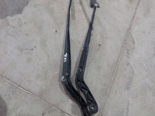 bontott FIAT DUCATO Első Ablaktörlő Kar