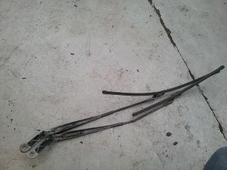 bontott FIAT DUCATO Első Ablaktörlő Kar