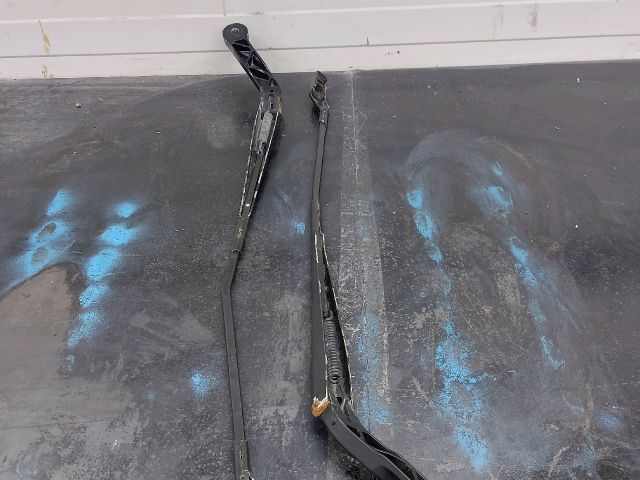 bontott FIAT DUCATO Első Ablaktörlő Kar